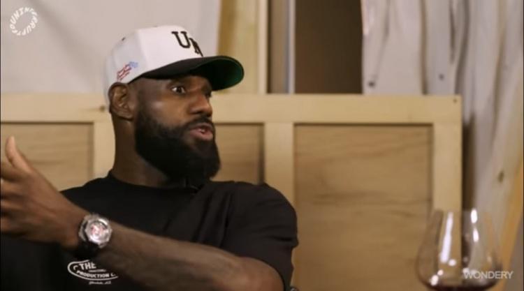 詹姆斯：孩子们在长身体总会学会如何正确训练 关键在于热爱❤️