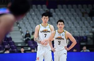 星空体育官网-沈阳日报：5连胜&amp;球队状态明显回升 辽篮重燃挺进前四希望