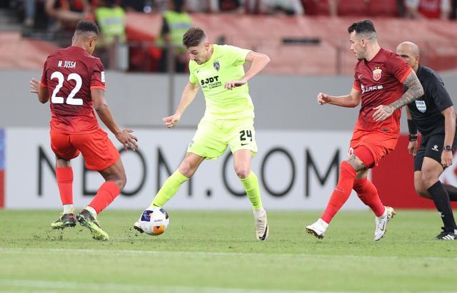 星空体育官网-【亚冠】古斯塔沃波普破门 海港2比2柔佛无缘开门红