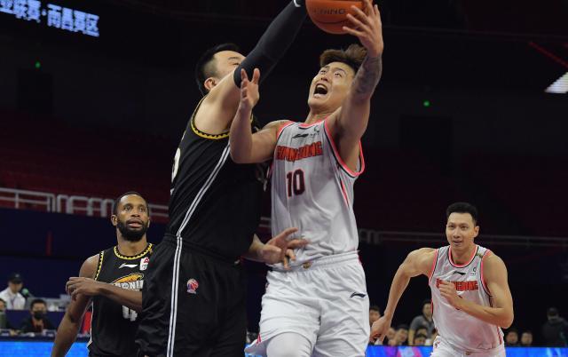 星空体育官网-【观察】辽粤争霸见证笑与泪 两强在鏖战当中成长